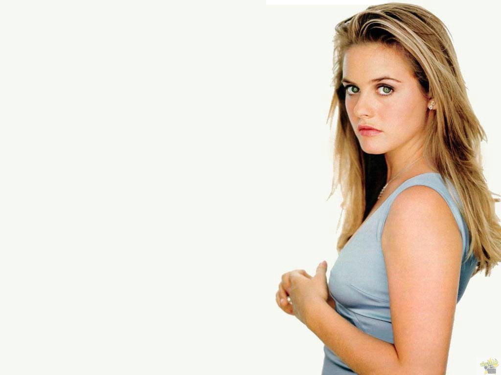 Alicia-Silverstone-60