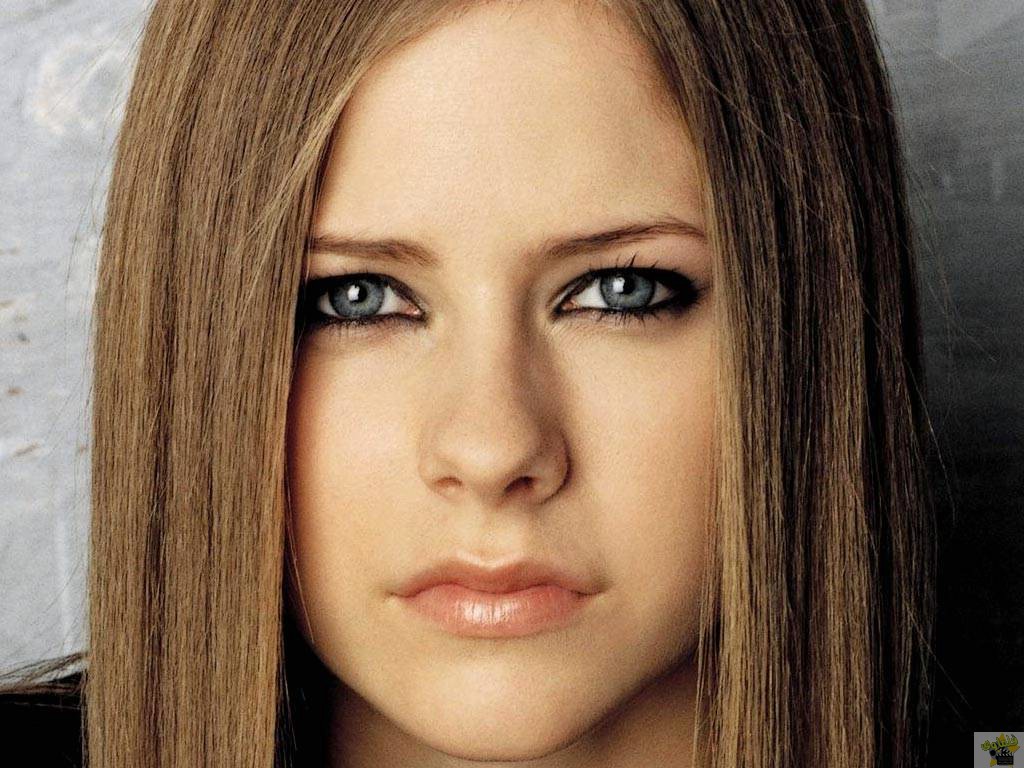Avril-Lavigne-134