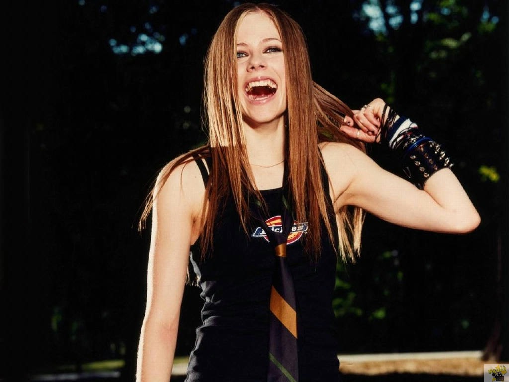 Avril-Lavigne-36