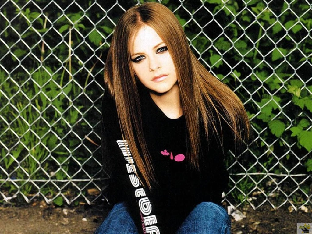 Avril-Lavigne-37