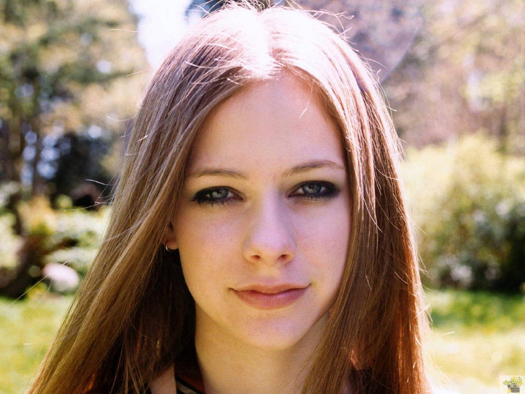 Avril-Lavigne-61