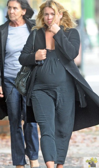 Billie-Piper-1008-2