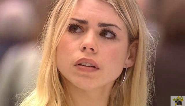 Billie Piper DrWho 2005 ep0218.0.0.0x0.640x368
