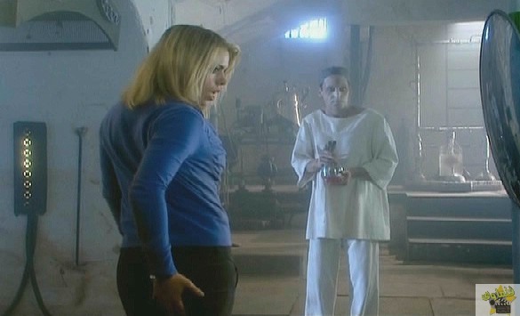 rose-billie-piper-bum