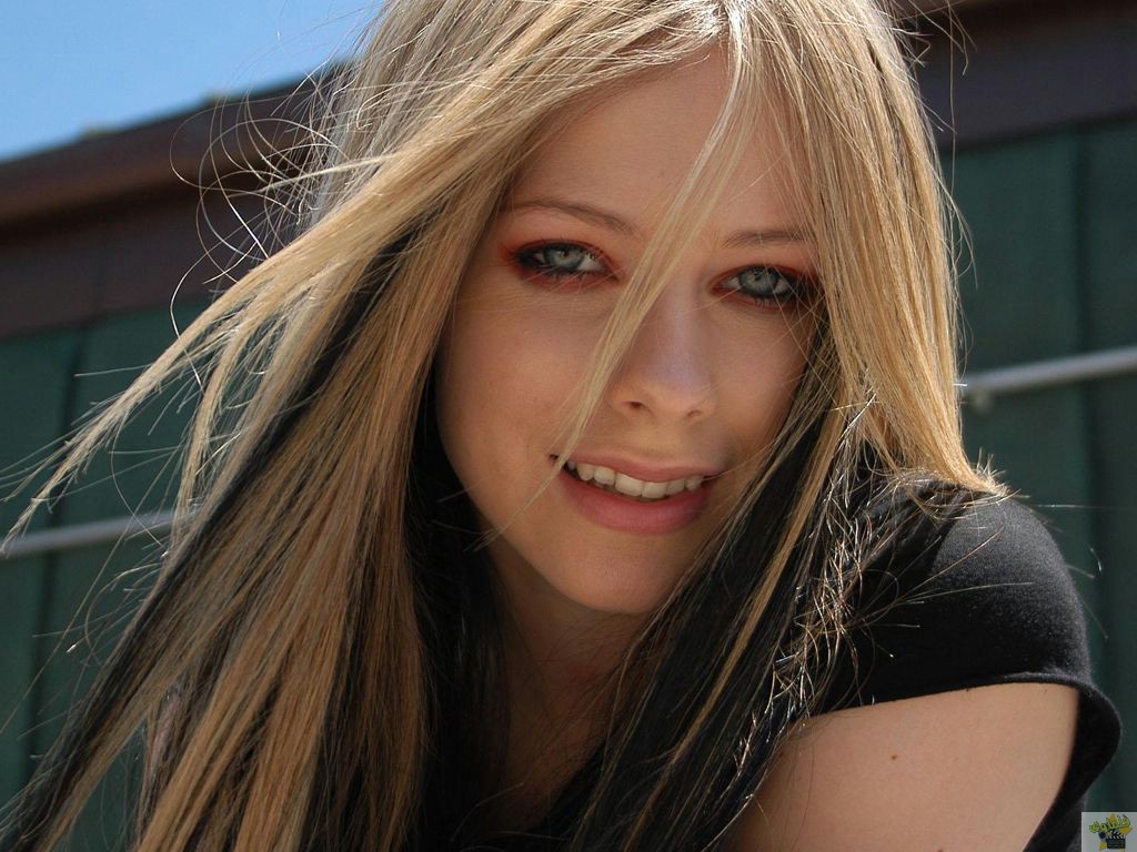 Avril-Lavigne-106